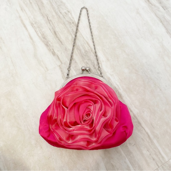 Date Night Rose Clutch Valentine's Day Hot Pink Bag - Picture 9 of 10